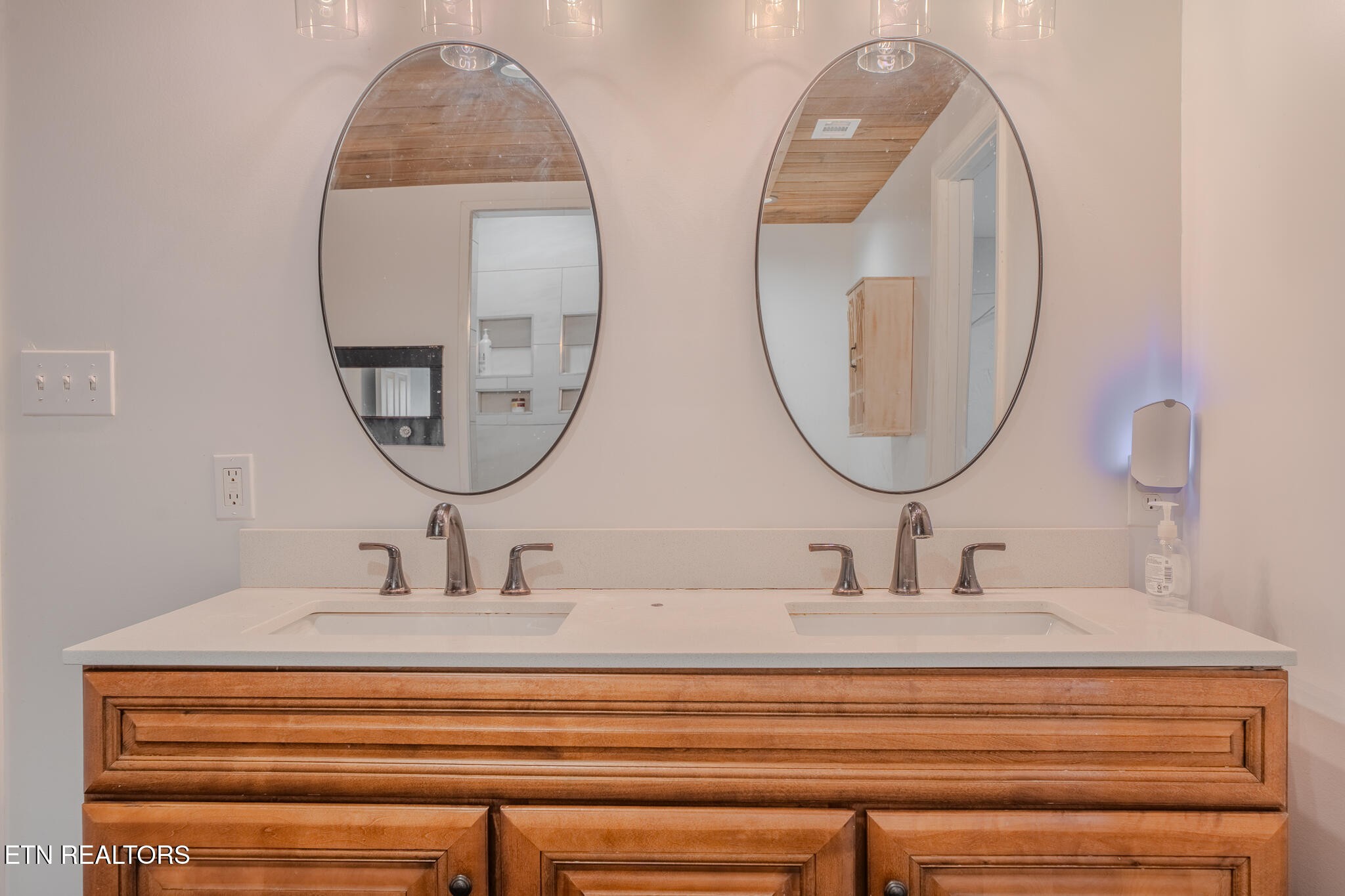 2401 Coning Road Maryville, TN 37803 - Photo 20 of 39 Gallery Image 20