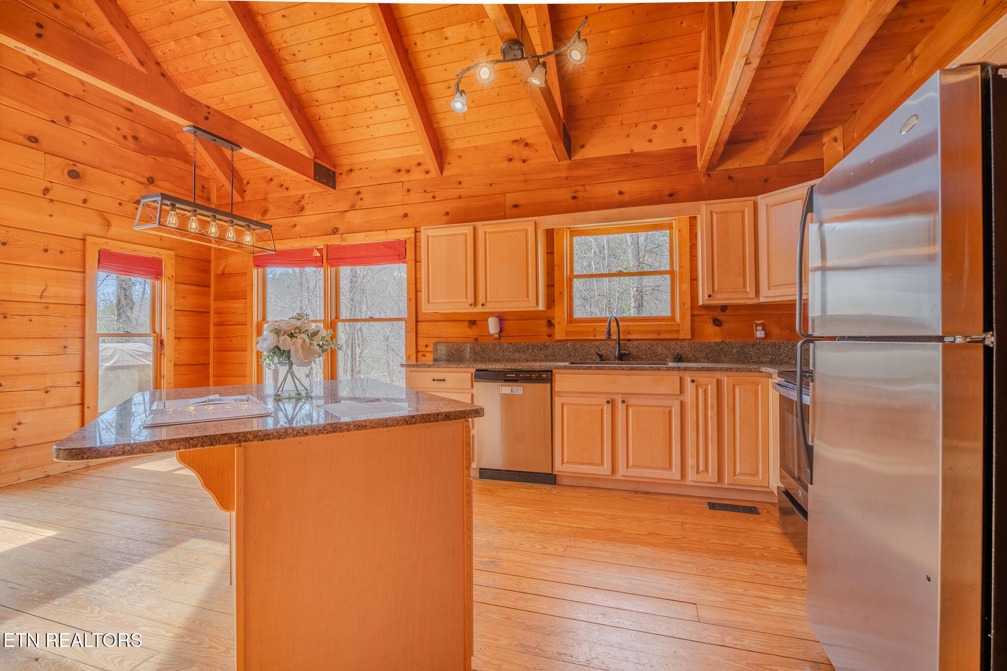 2401 Coning Road Maryville, TN 37803 - Photo 9 of 39 Gallery Image 9
