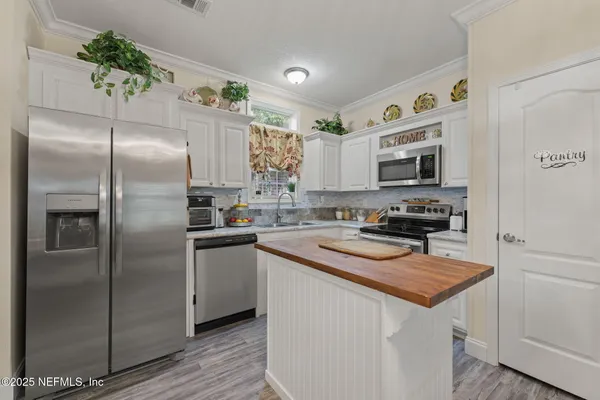$1,025,000 | 4575 Wolfe Road, St. Augustine, FL 32092