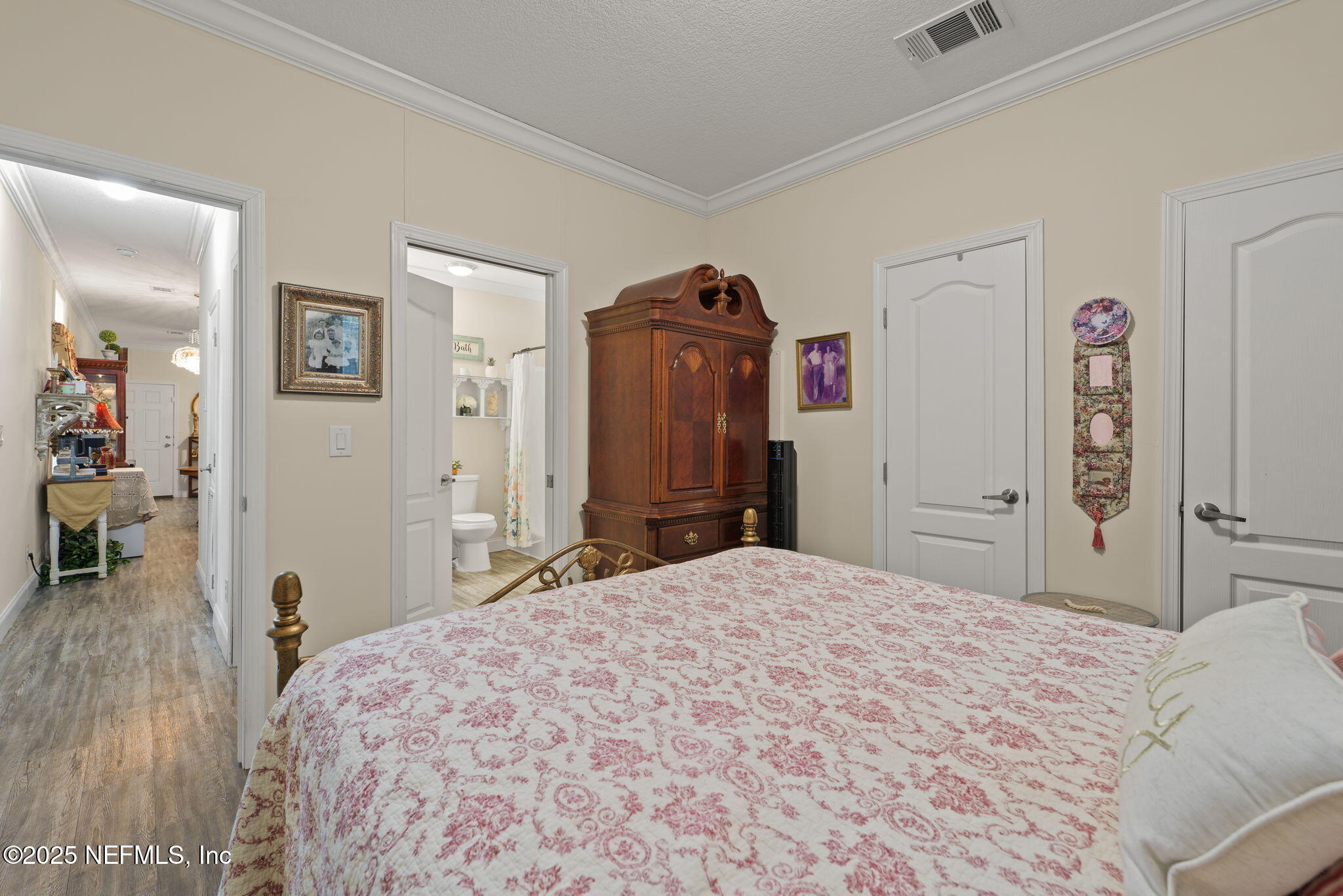 4575 Wolfe Road St. Augustine, FL 32092 - Photo 54 of 60 Guest house bedroom alt view