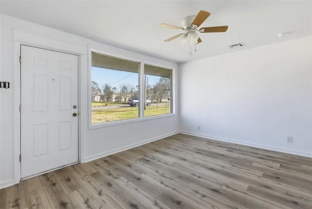 $2,200 | 7681 Acadian Lane, Lake Charles, LA 70607