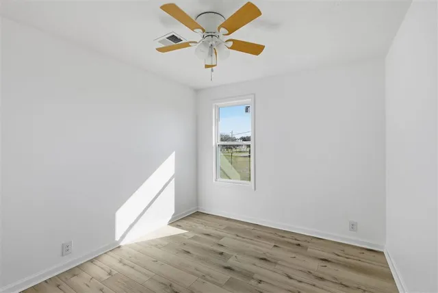 $2,200 | 7681 Acadian Lane, Lake Charles, LA 70607