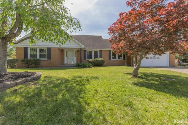 $345,000 | 7527 Taylor Circle, Evansville, IN 47715