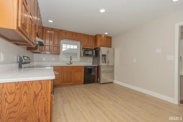 $345,000 | 7527 Taylor Circle, Evansville, IN 47715