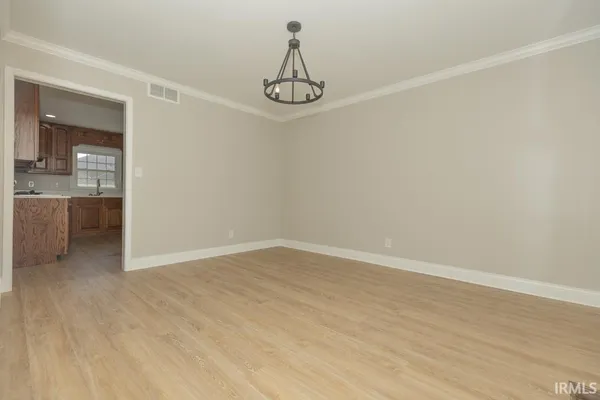 $345,000 | 7527 Taylor Circle, Evansville, IN 47715