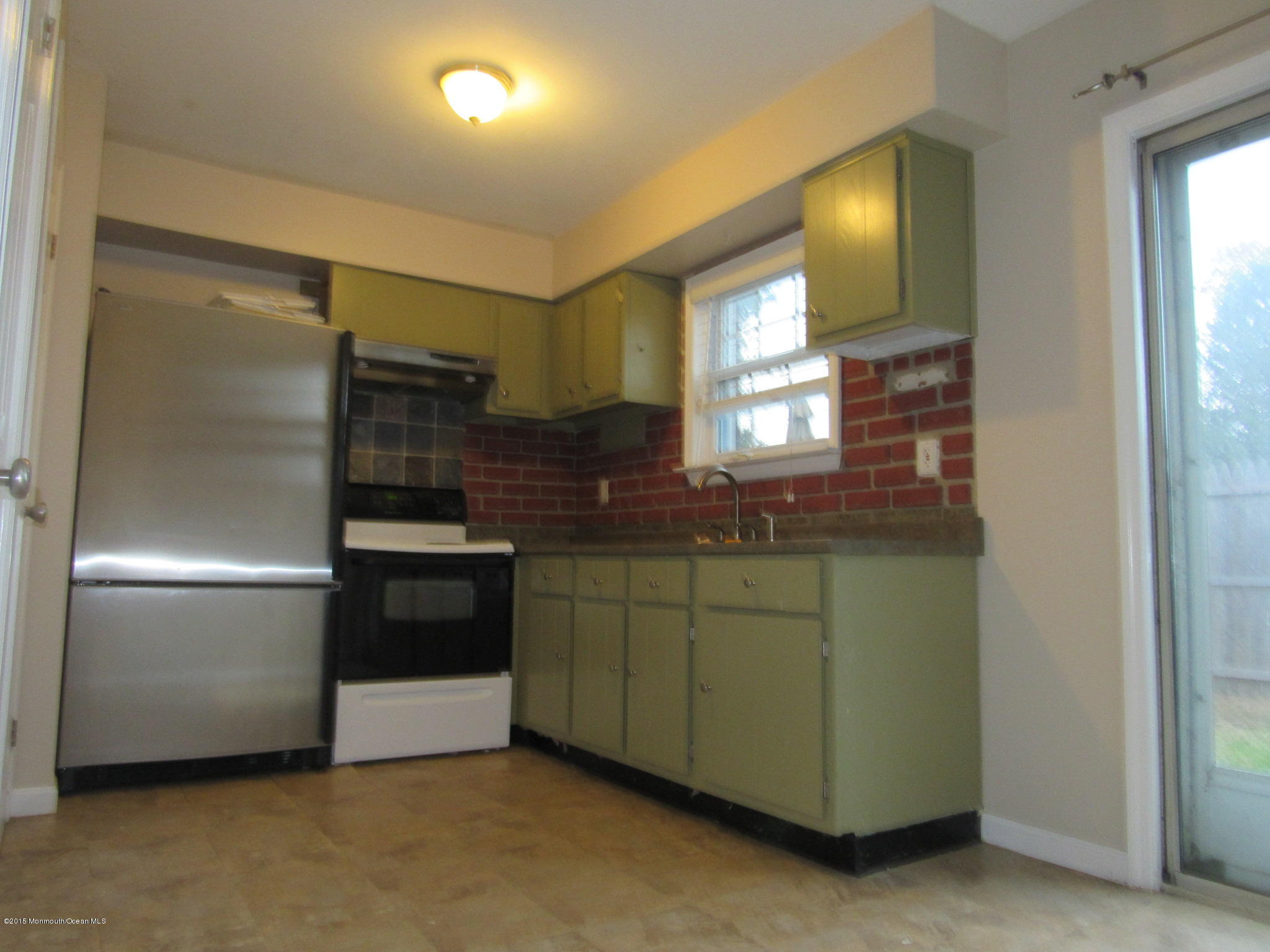 126 Greenwood Loop Road Brick, NJ 08724 - Photo 4 of 11 IMG_3028