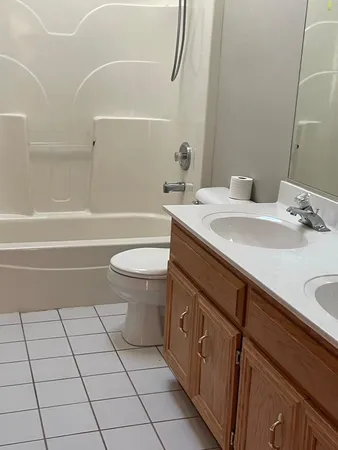 $3,950 | 13356 Vicarage Drive, Plainfield, IL 60585