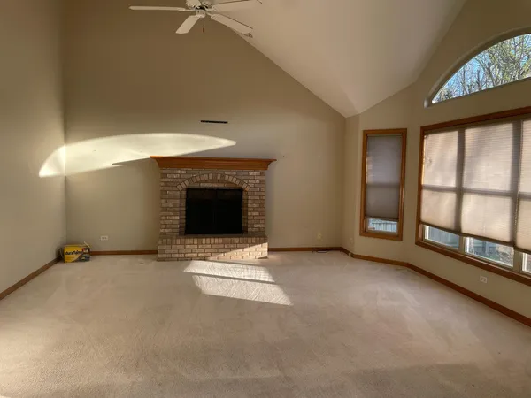 $3,950 | 13356 Vicarage Drive, Plainfield, IL 60585