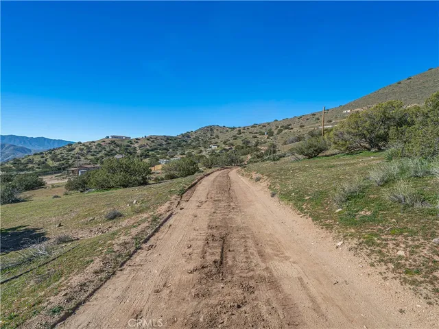 $199,999 | 0 Vac/1/2 Mi N Sierra Hwy/i Mi E Street, Acton, CA 93510