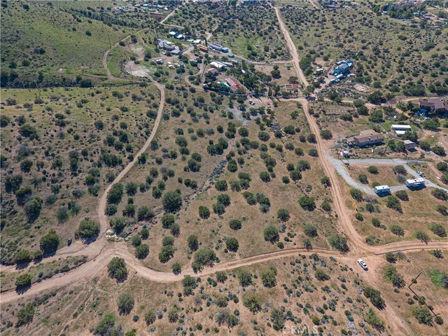 $199,999 | 0 Vac/1/2 Mi N Sierra Hwy/i Mi E Street, Acton, CA 93510