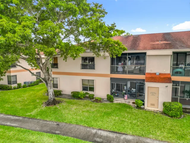 $2,350 | 2846 Carambola Circle South, Coconut Creek, FL 33066