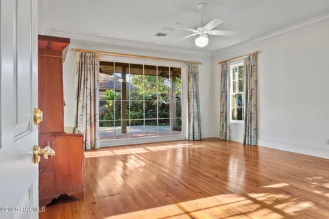 $1,295,000 | 104 Ducharme Court, Lafayette, LA 70503