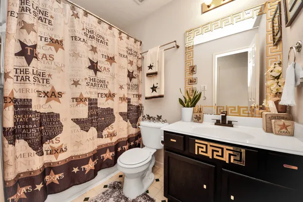 $1,800 | 1611 Bob White, Brookshire, TX 77423