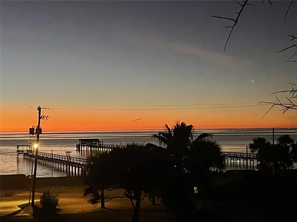 a view of a terrace with sky view