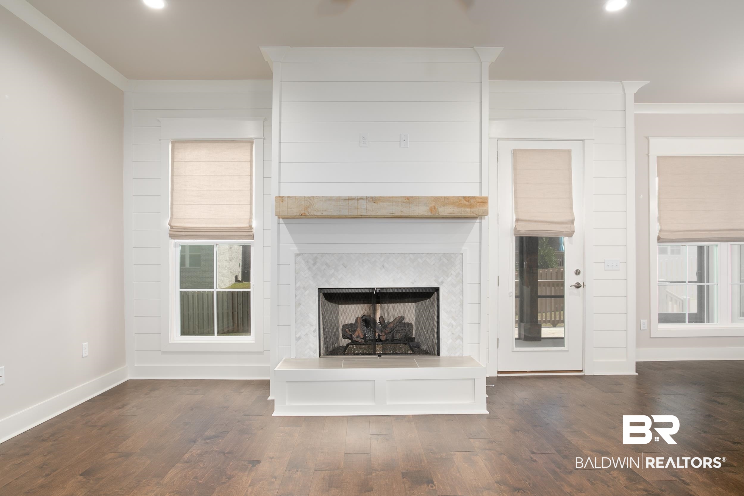 20269 Bunker Loop Fairhope, AL 36532 - Photo 4 of 48