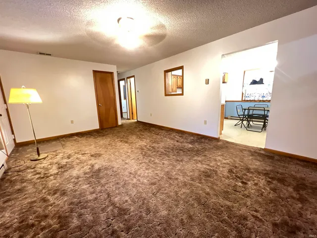 $174,900 | 220 East 950 South, Fairmount, IN 46928