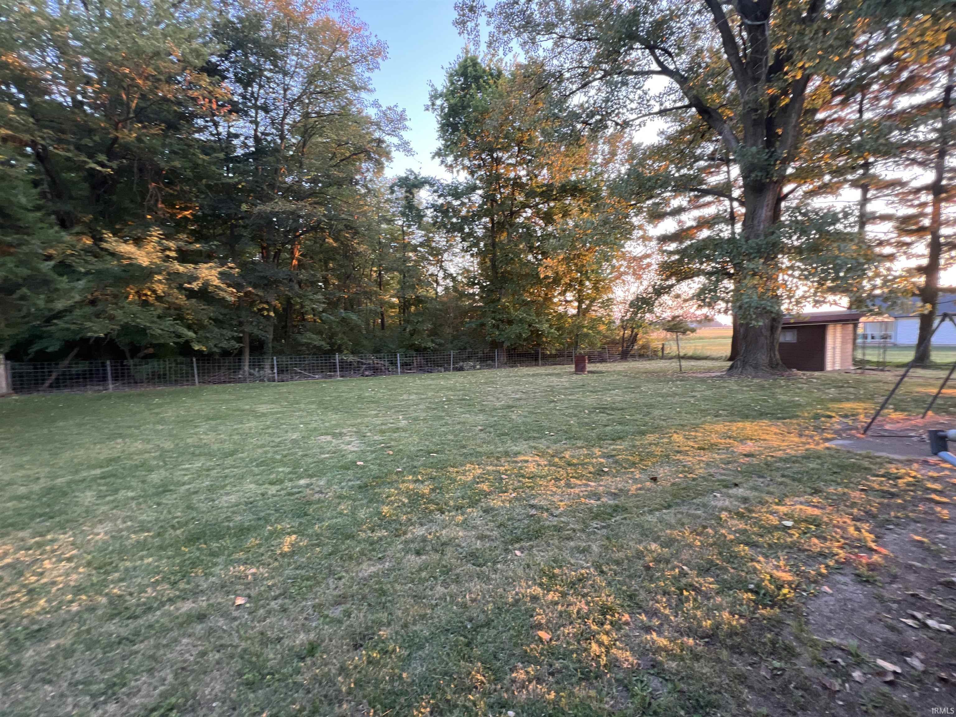 220 East 950 South Fairmount, IN 46928 - Photo 23 of 25