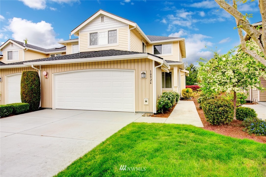 10926 Southeast 187th Lane Renton, WA 98055 - Photo 1 of 14 Gallery Image 1