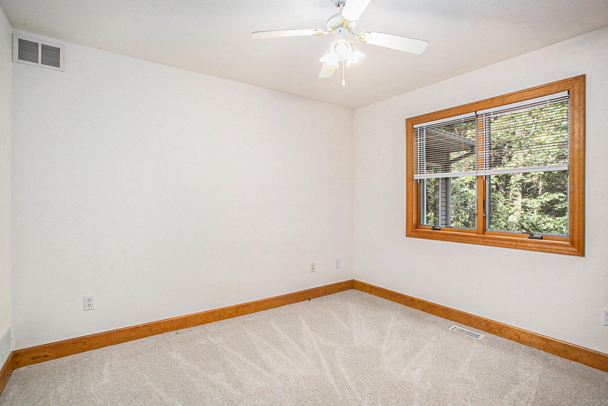 1126 Hunter Ridge Battle Creek, MI 49017 - Photo 23 of 48 012_90a4978