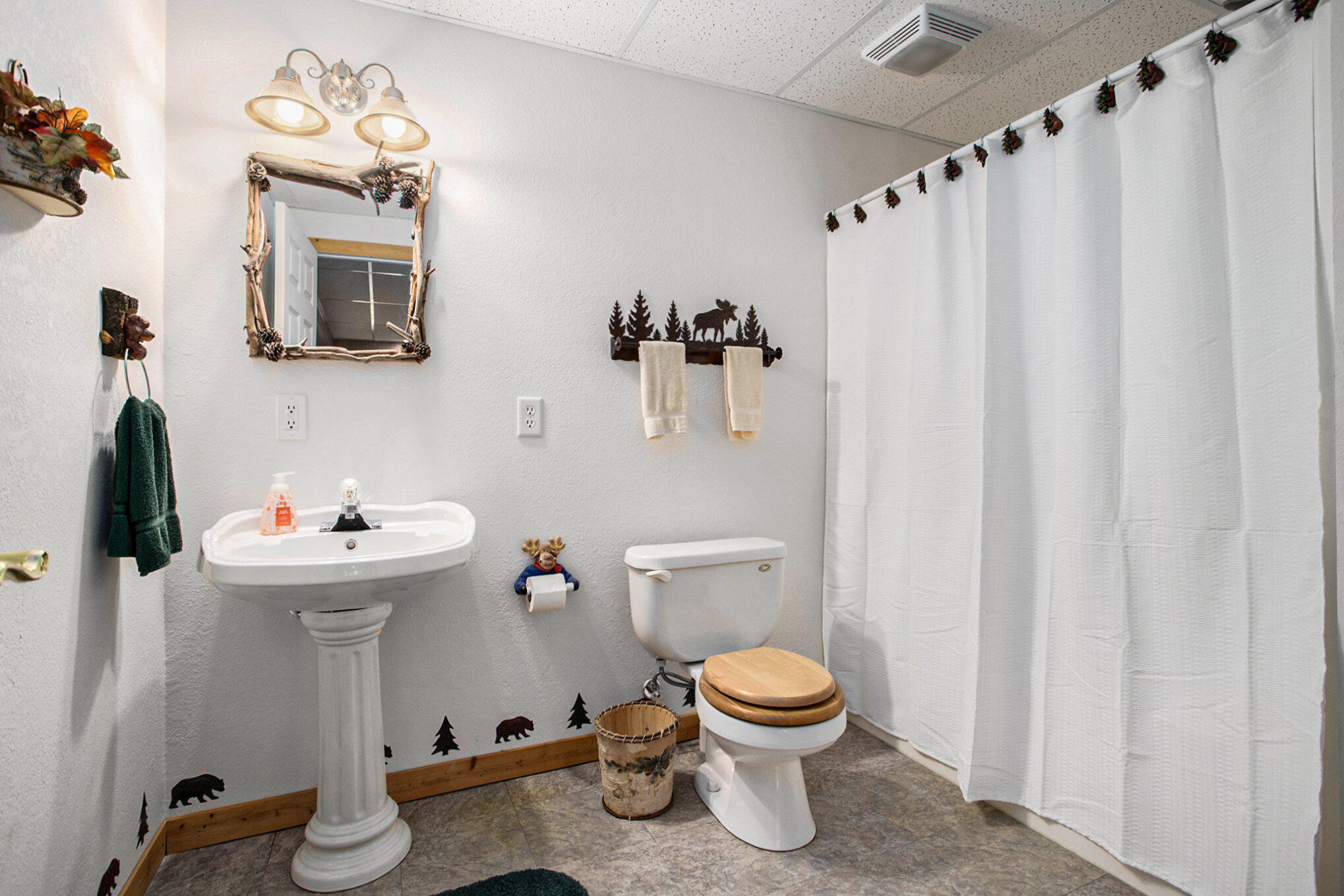 1126 Hunter Ridge Battle Creek, MI 49017 - Photo 32 of 48 020_90a4997