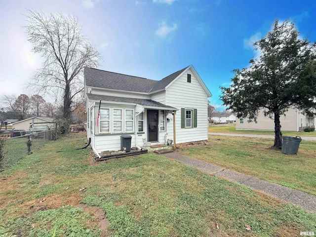 $49,000 | 820 South 10th Street, Herrin, IL 62948