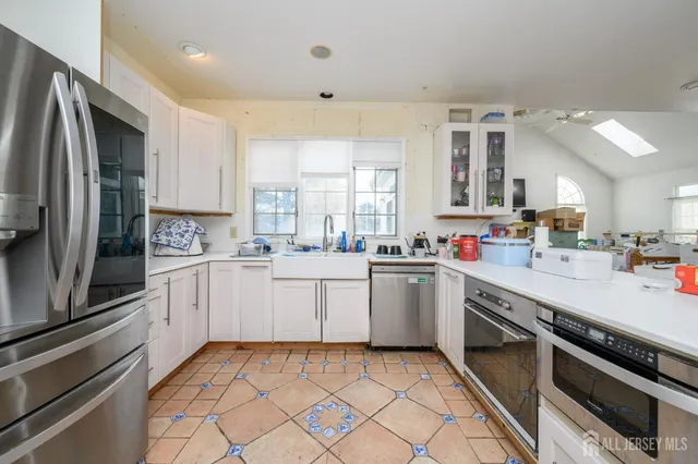 $1,100,000 | 1 Partridge Court, Plainsboro, NJ 08512