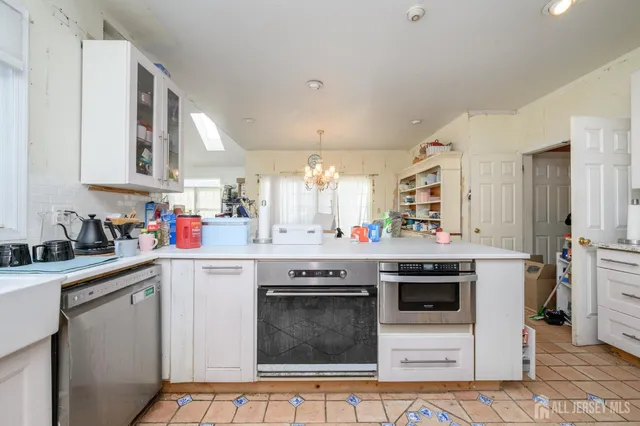 $1,100,000 | 1 Partridge Court, Plainsboro, NJ 08512