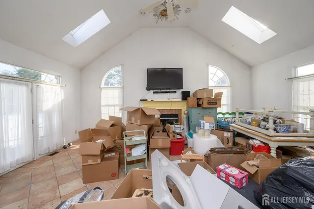 $1,100,000 | 1 Partridge Court, Plainsboro, NJ 08512