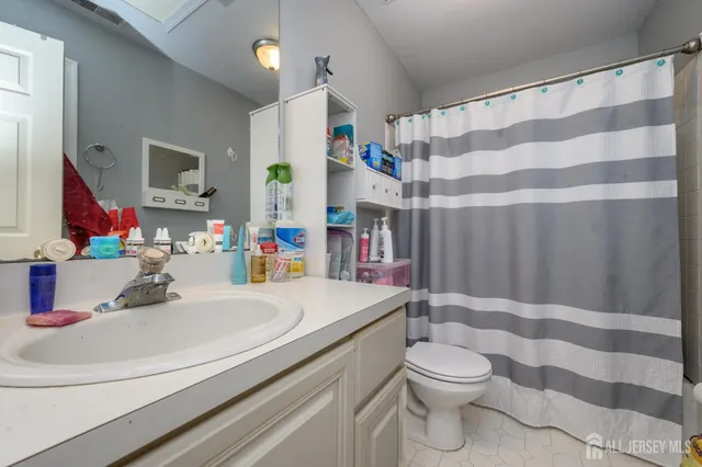 $1,100,000 | 1 Partridge Court, Plainsboro, NJ 08512