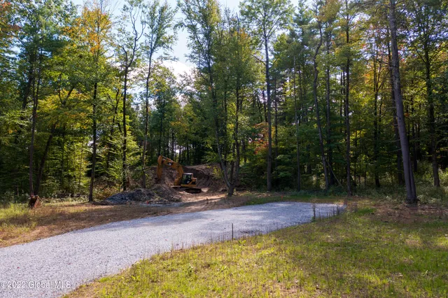 $2,932,000 | 178 Route 9p Saratoga Springs, Malta, NY 12020