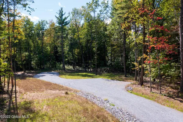 $2,932,000 | 178 Highway 9P, Malta, NY 12020