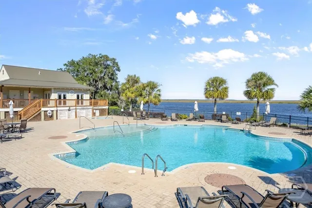 $455,000 | 2604 River Oaks Drive, Richmond Hill, GA 31324