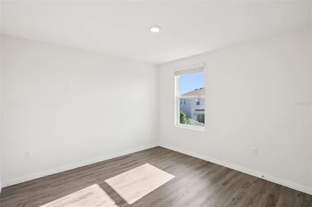 $3,000 | 35992 Sunflower Hl Drive, Zephyrhills, FL 33541