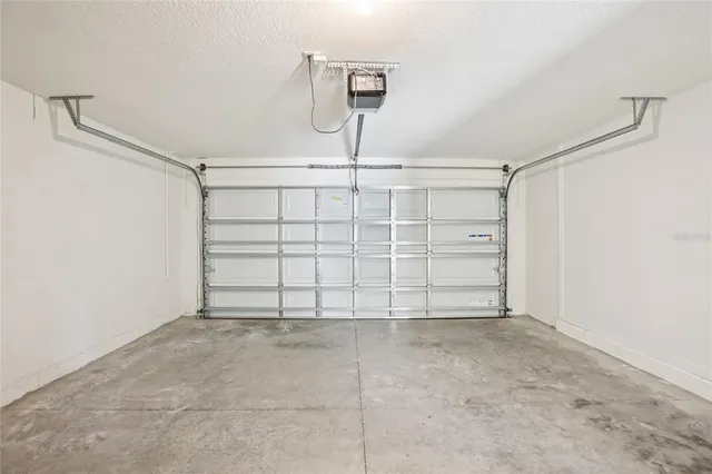 $3,000 | 35992 Sunflower Hl Drive, Zephyrhills, FL 33541