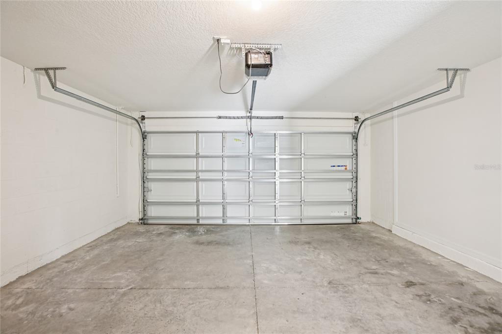 35992 Sunflower Hl Drive Zephyrhills, FL 33541 - Photo 8 of 44