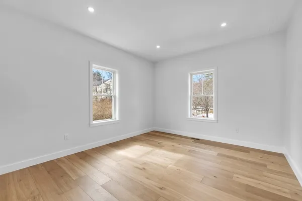 $1,299,900 | 335 Salem Street, North Andover, MA 01845