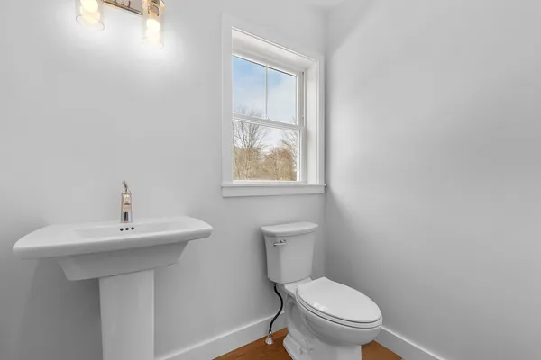 $1,299,900 | 335 Salem Street, North Andover, MA 01845
