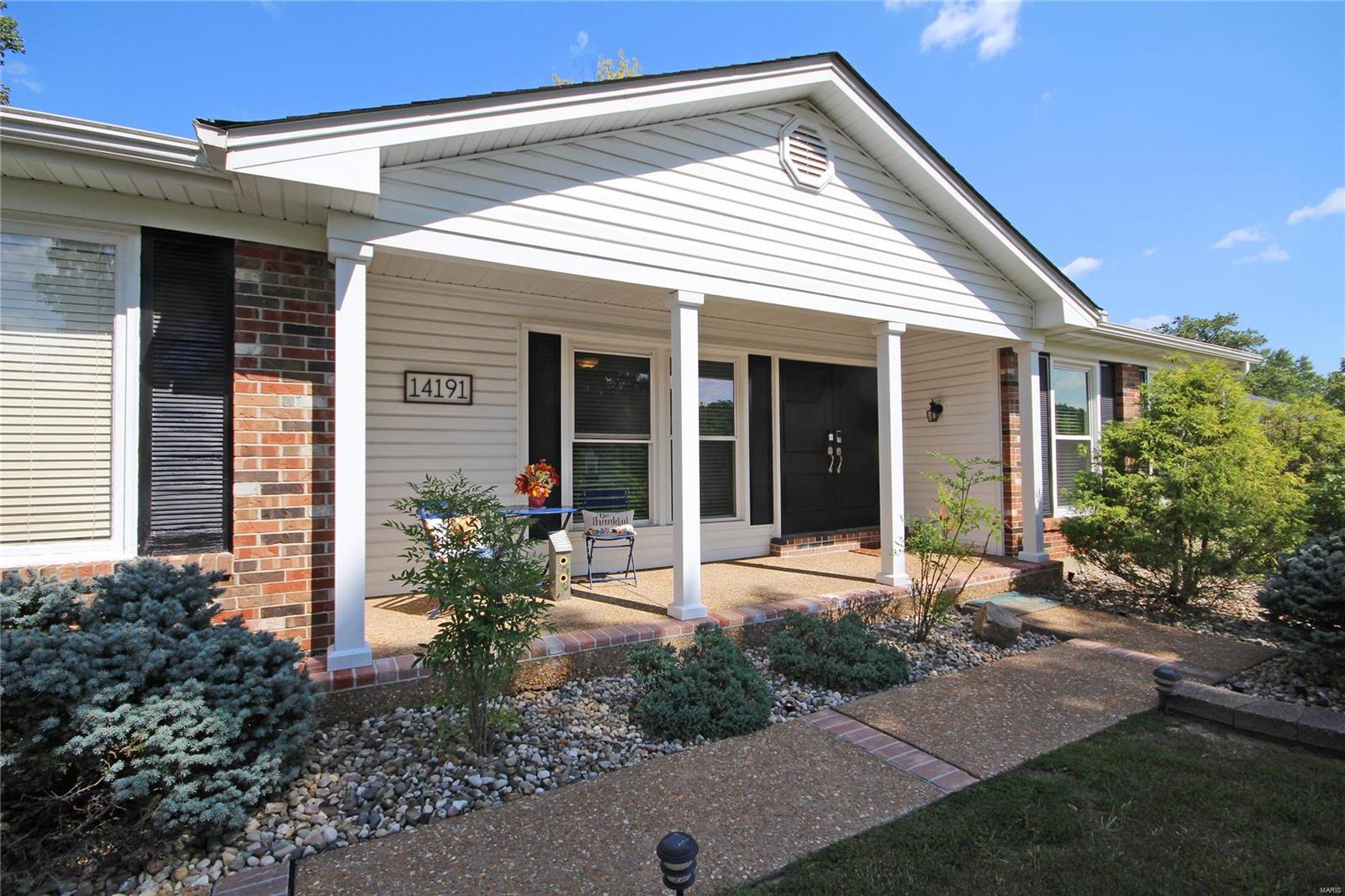 14191 Ladue Road Chesterfield, MO 63017 - Photo 3 of 31 Gallery Image 3