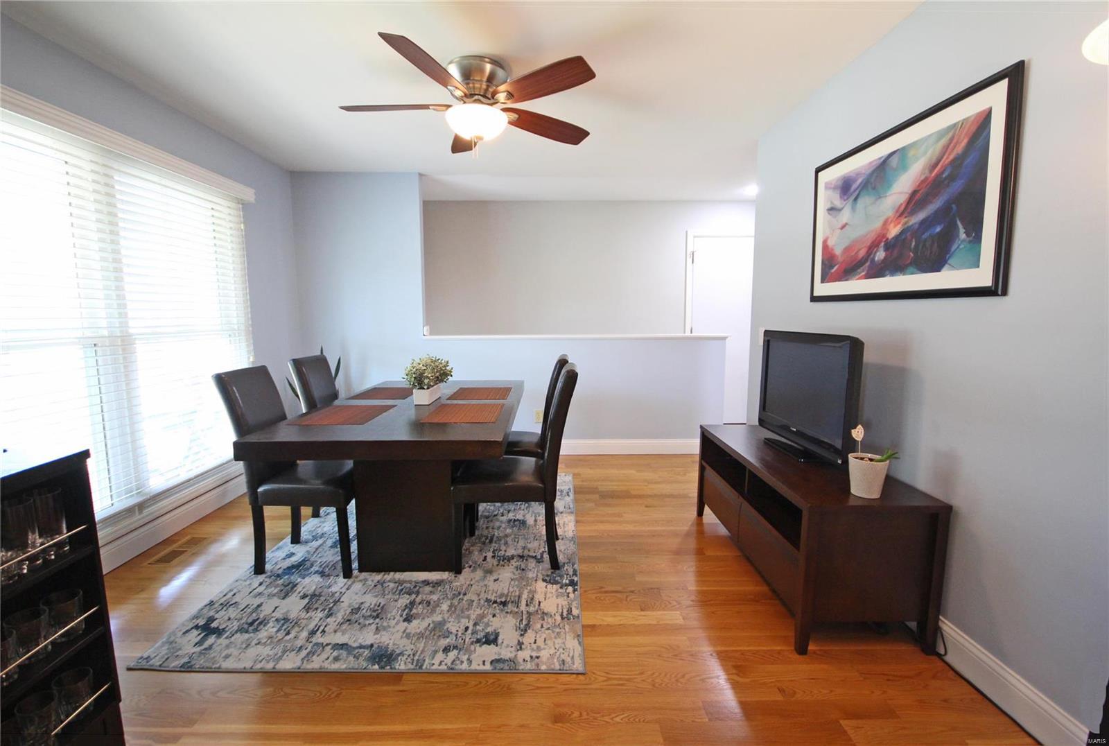 14191 Ladue Road Chesterfield, MO 63017 - Photo 5 of 31 Gallery Image 5