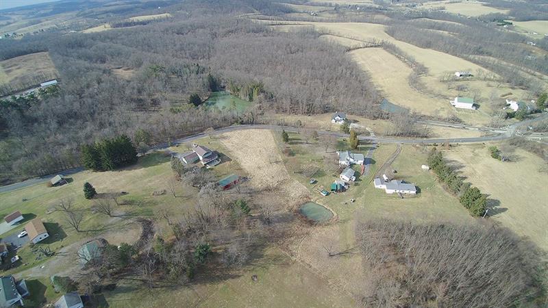 281 Southview Road McDonald, PA 15057 - Photo 3 of 17
