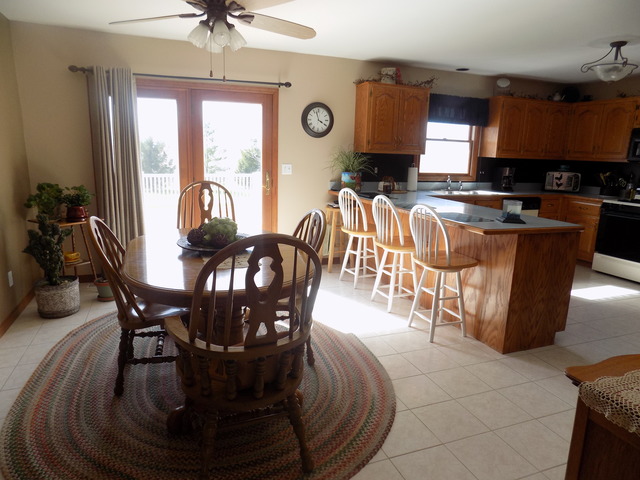 3863 East 2050th Road Serena, IL 60549 - Photo 3 of 16
