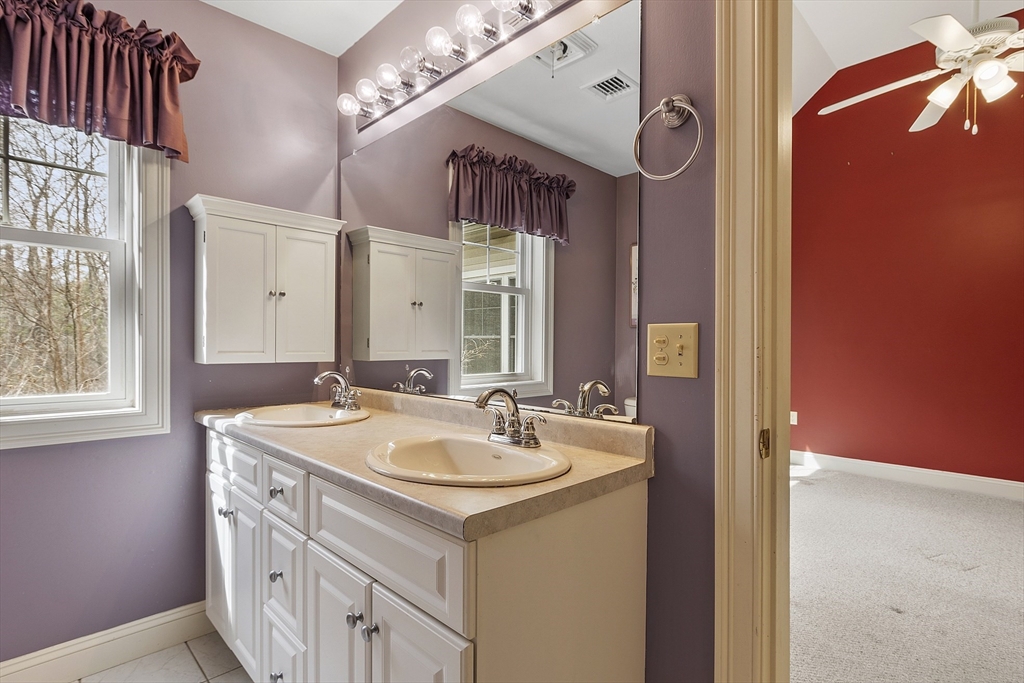 135 Beach Road, Unit E2 Salisbury, MA 01952 - Photo 20 of 35