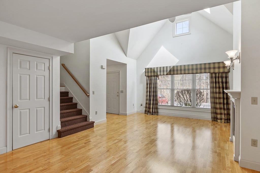 135 Beach Road, Unit E2 Salisbury, MA 01952 - Photo 5 of 35