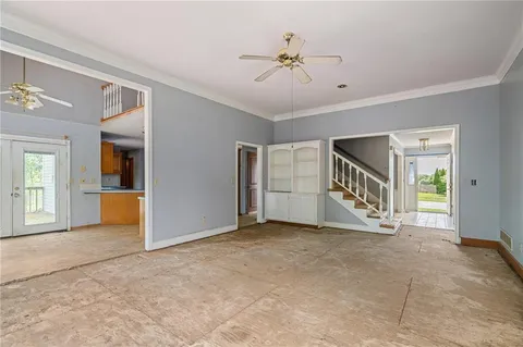 $269,000 | 7104 East 134th Terrace, Grandview, MO 64030