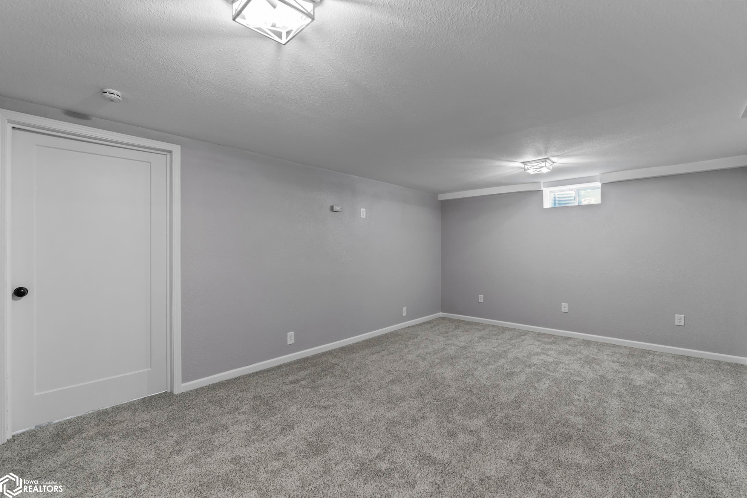 2695 Timberlane Road Webster City, IA 50595 - Photo 35 of 45 Gallery Image 35