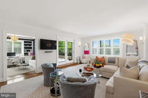 $940,000 | 2801 New Mexico Avenue Northwest, Unit 204, Washington, DC 20007