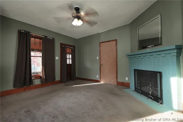 $258,000 | 410 East Charlestown Avenue, Jeffersonville, IN 47130