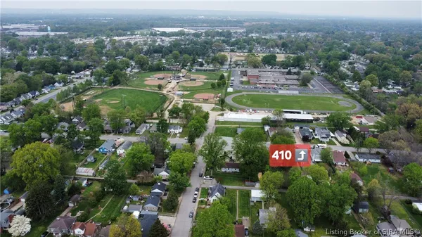 $258,000 | 410 East Charlestown Avenue, Jeffersonville, IN 47130