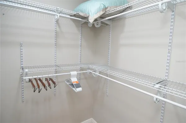 $2,600 | 8613 Mallard Reserve Drive, Unit 202, Tampa, FL 33614