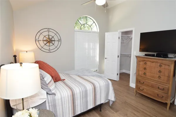 $2,600 | 8613 Mallard Reserve Drive, Unit 202, Tampa, FL 33614